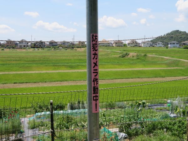 大津市の自治会様より、防犯カメラ取替のご依頼をいただきました。